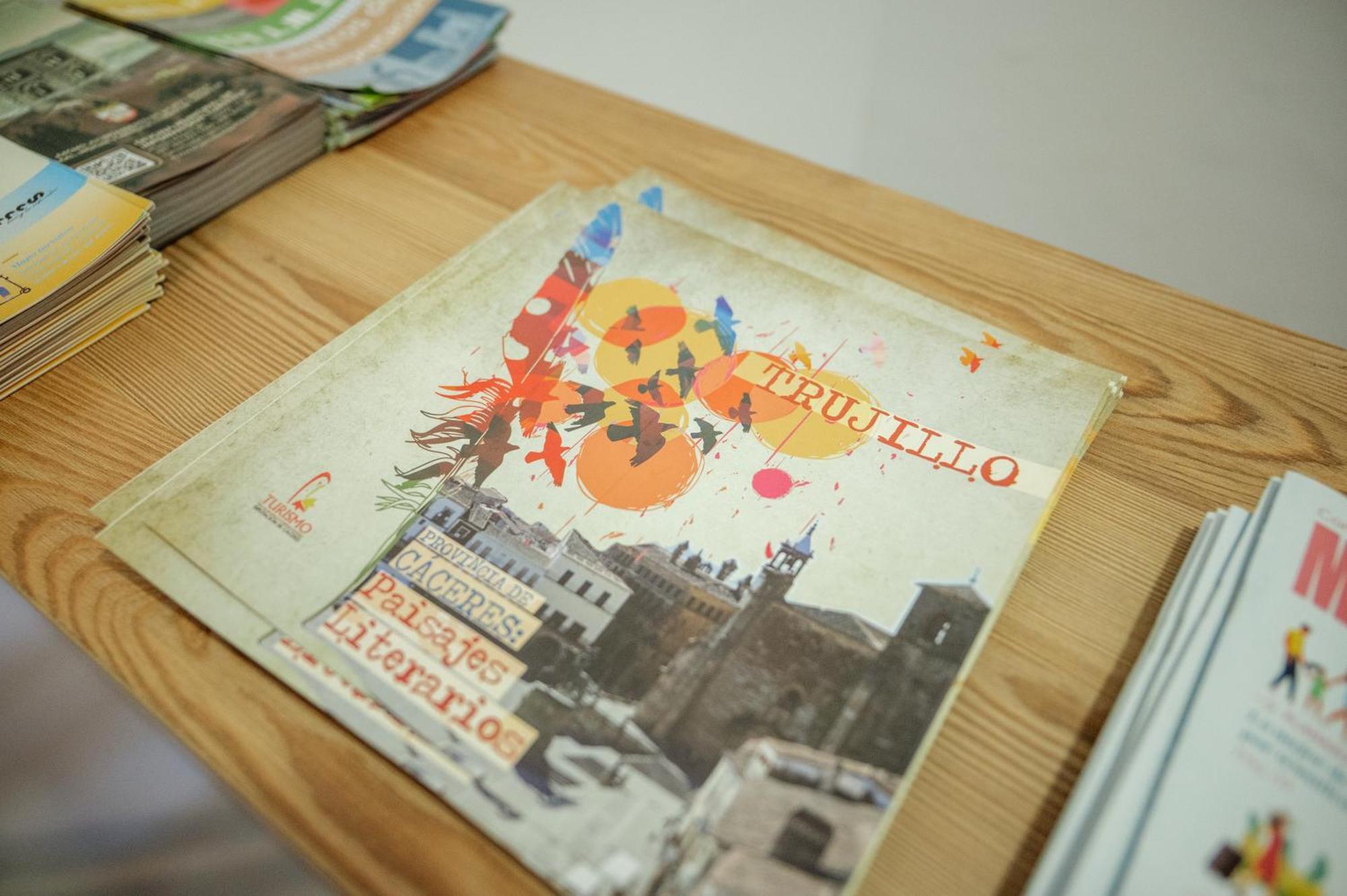 Rollo Campillo Apartment Trujillo Ngoại thất bức ảnh